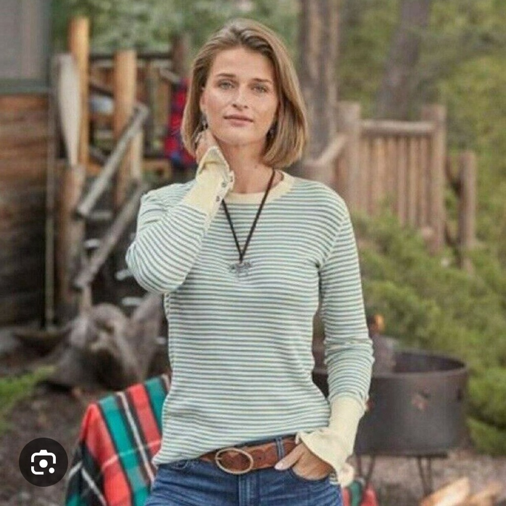 Sundance Striped Thermal Long Sleeve Henley. Size Medium
